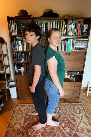 Comparing the height of Calvin and Kiesa