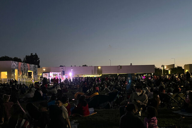 Pre-fireworks band in Discovery Meadow