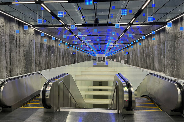 Escalators descending into Union Square station