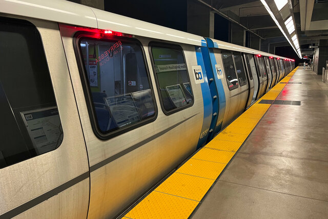 New BART train on the platform at Warm Springs