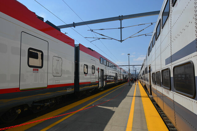 Stadler KISS EMU trainset on the platform in San Francisco