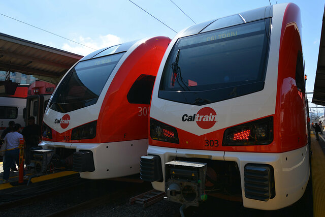 Caltrain #305 and #303 Stadler KISS EMU driving cabs