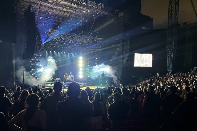 Third Eye Blind on stage at Shoreline