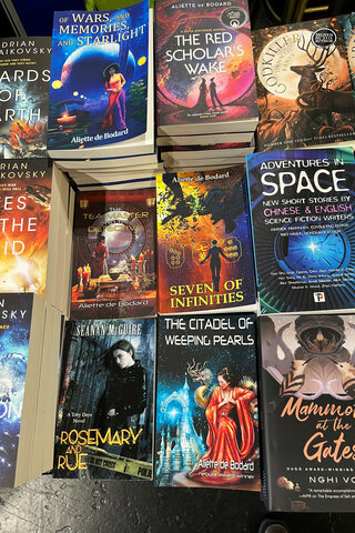 Trade paperback books on sale in the Worldcon dealer's hall