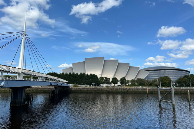 Bell's Bridge and the SEC Armadillo