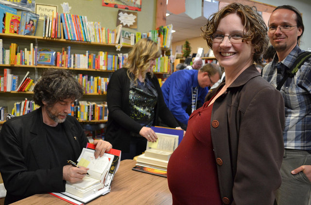 Kiesa and Jaeger with Neil Gaiman at Old Firehouse Books