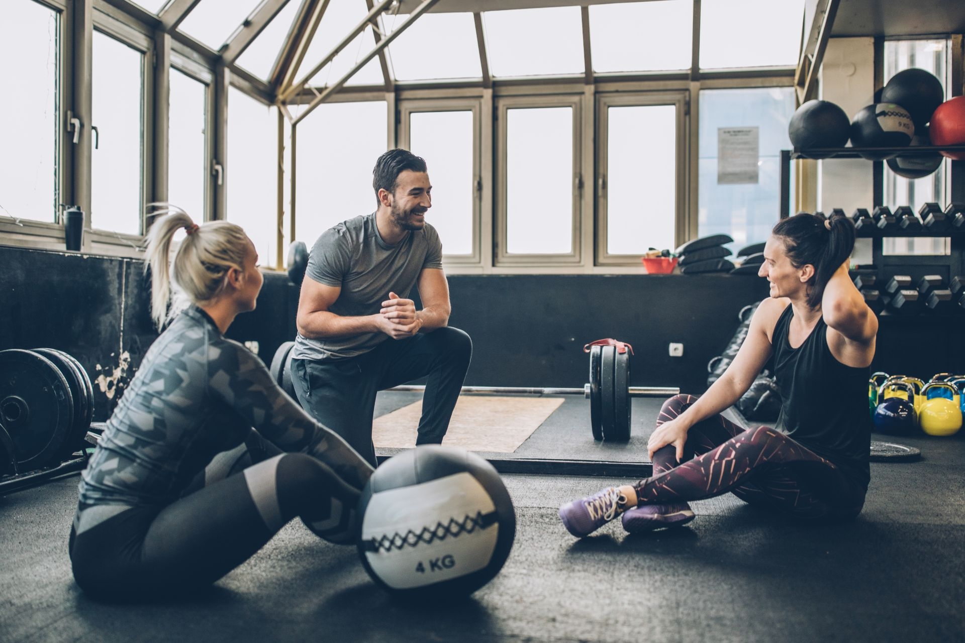 What role does a balance board play in the rehabilitation of patients in a physiotherapy clinic?