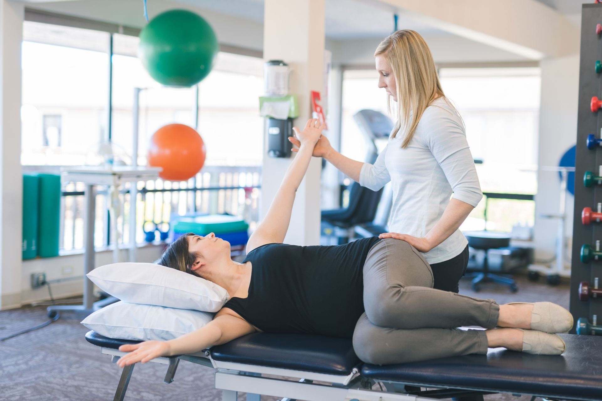 Can therapeutic exercise bikes be used by individuals with limited mobility or balance issues?