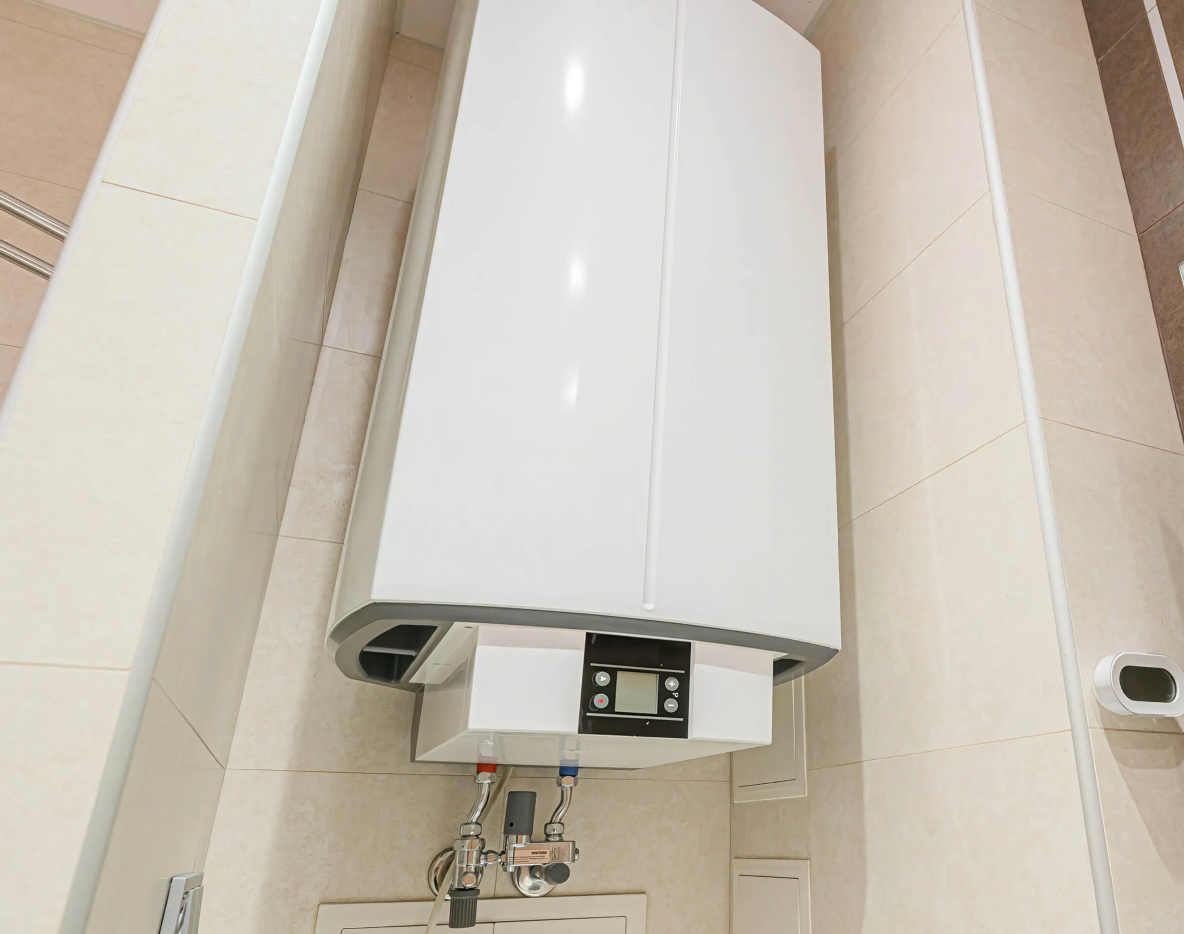 電熱水器