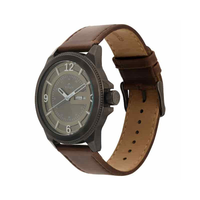 Titan 1701QL04 Grey Dial Leather Strap Men's Watch