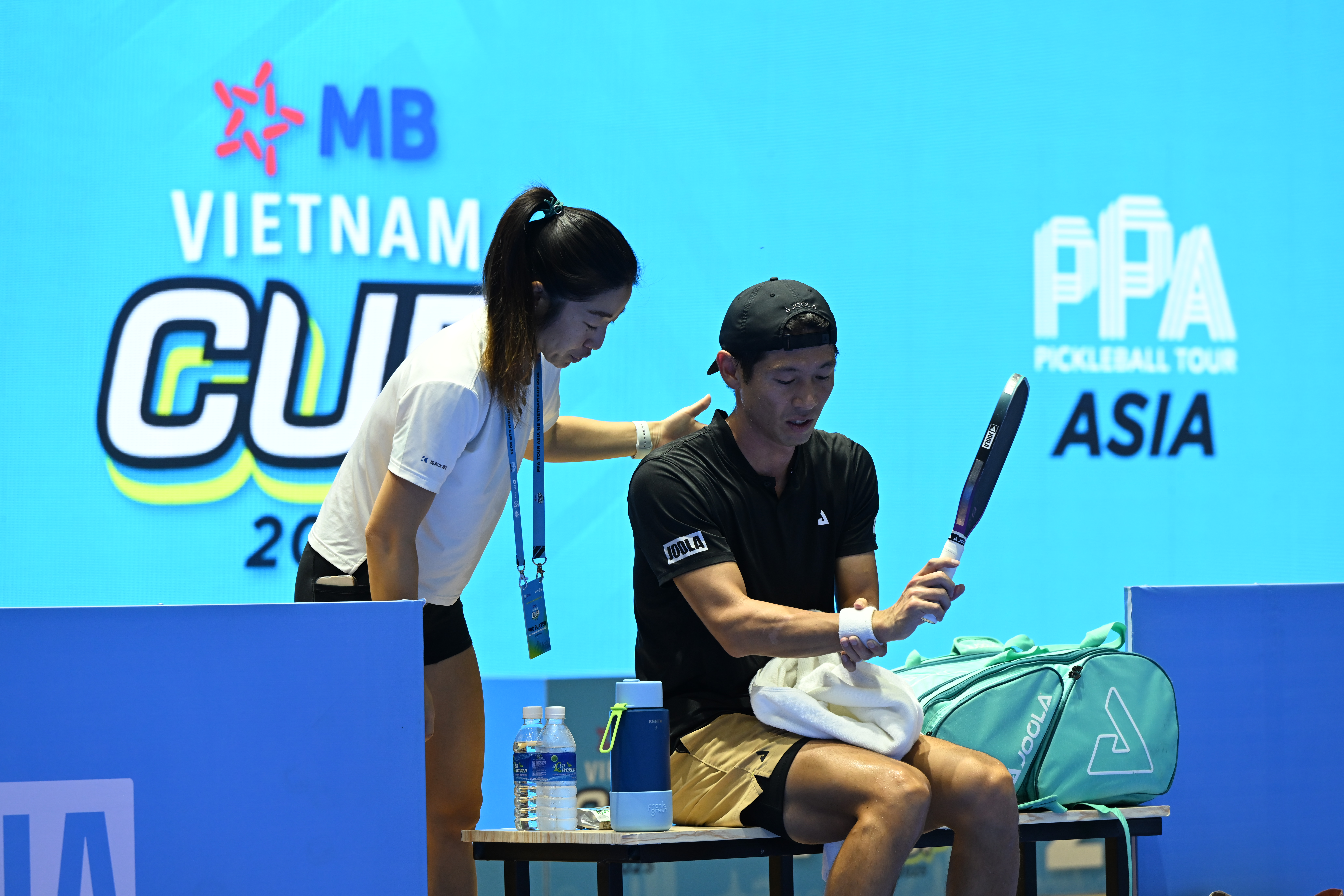 吉冨愛子と夫・三好健太のピックルボール挑戦