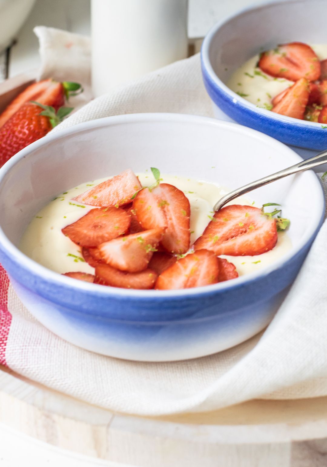 Pastry cream with strawberry