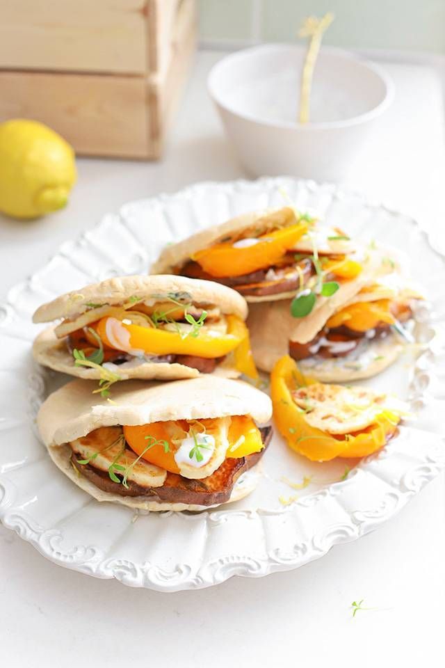 Pita with roasted vegetables and halloumi