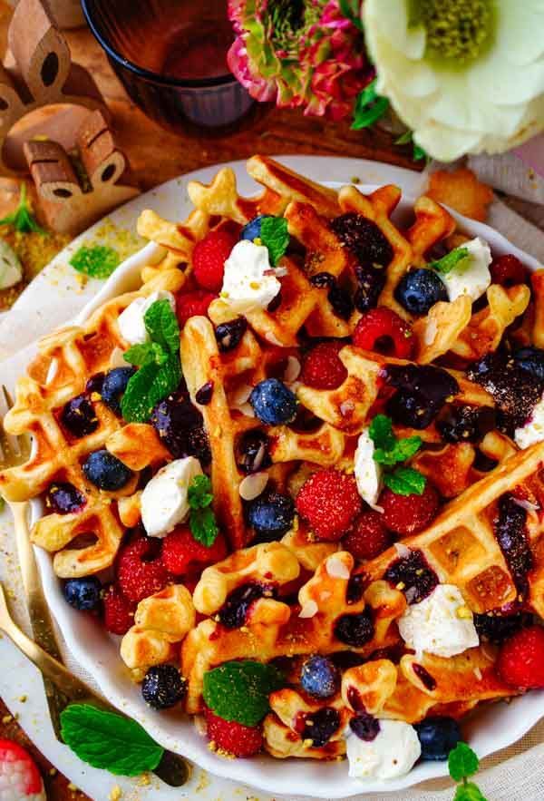 Breakfast waffles