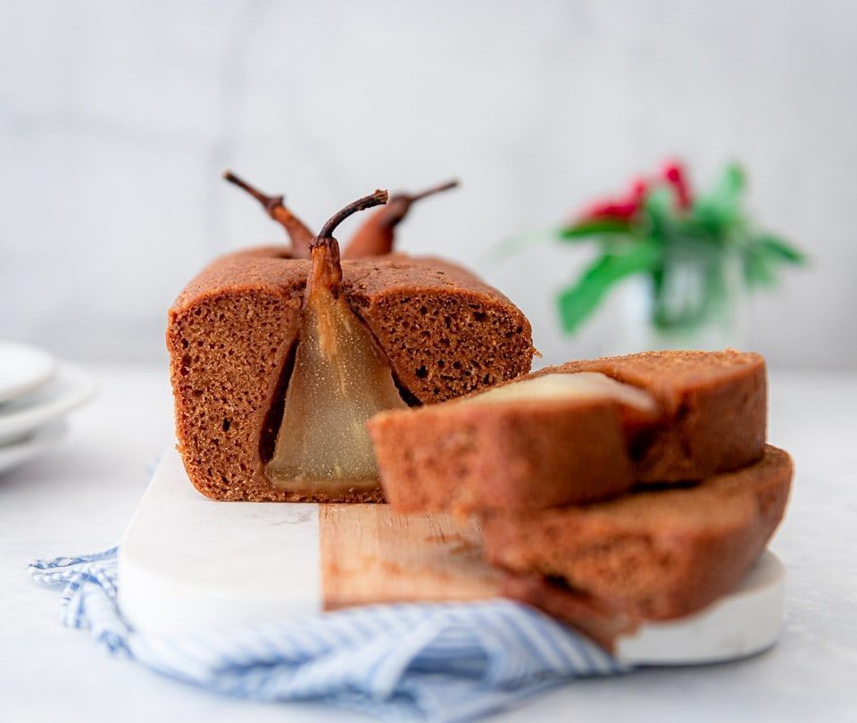 Spice cake with pear (vegan)