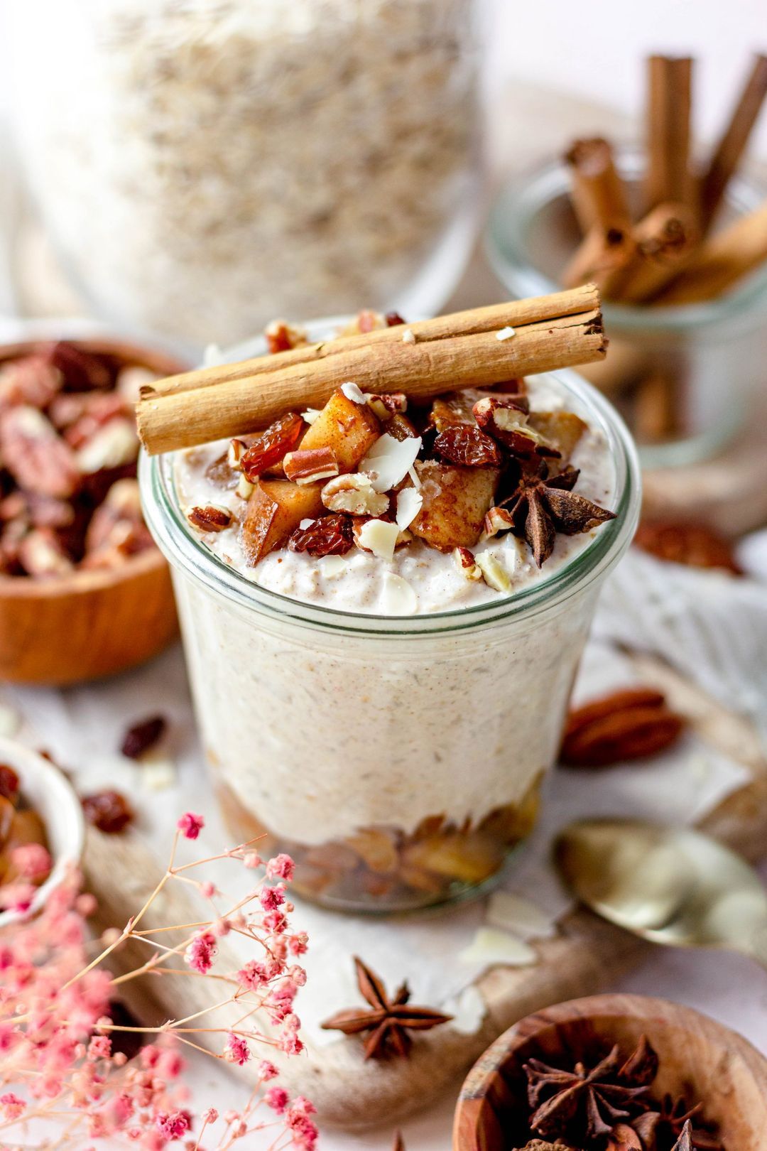Overnight oats with pear and cinnamon