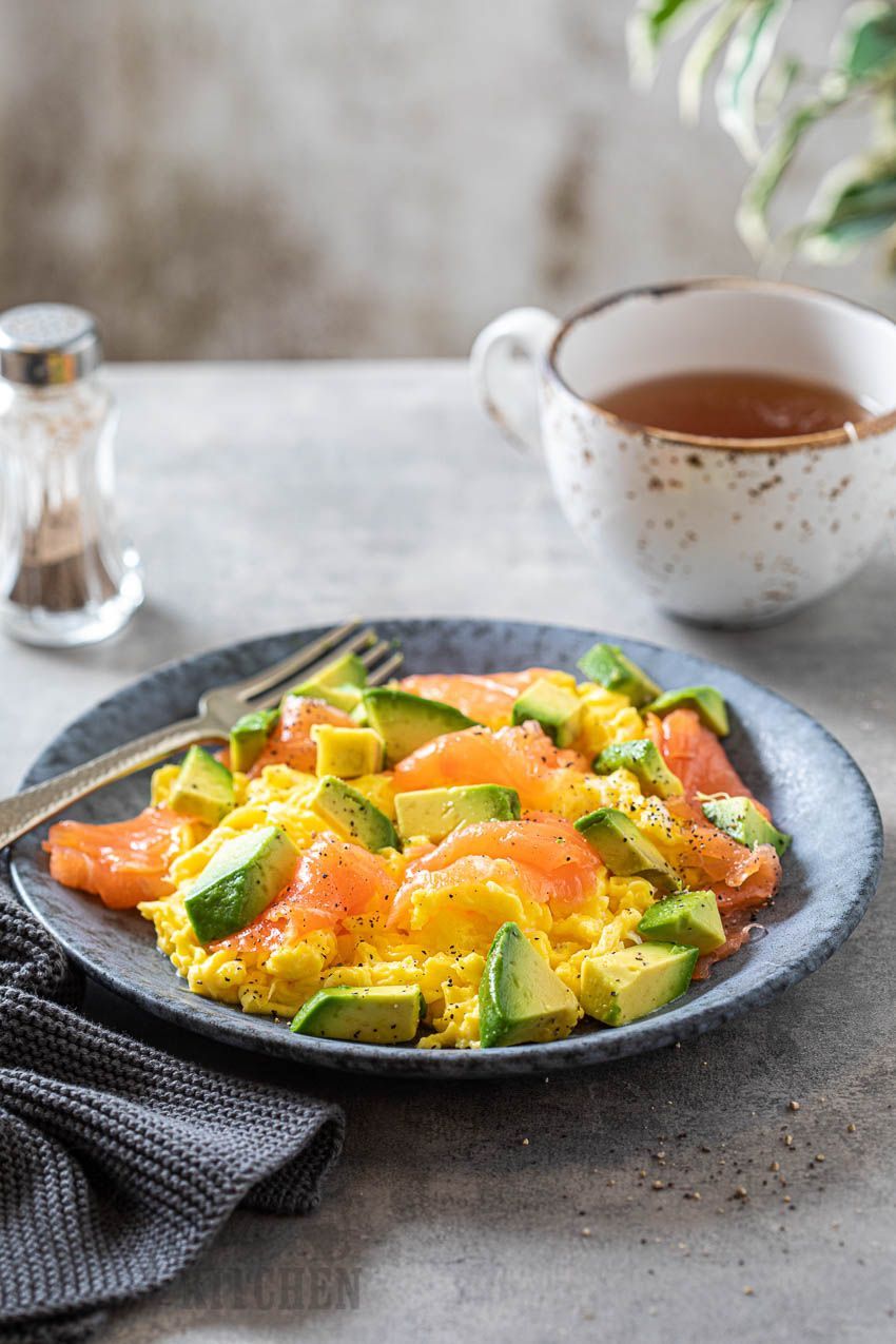 Scrambled eggs with salmon and avocado