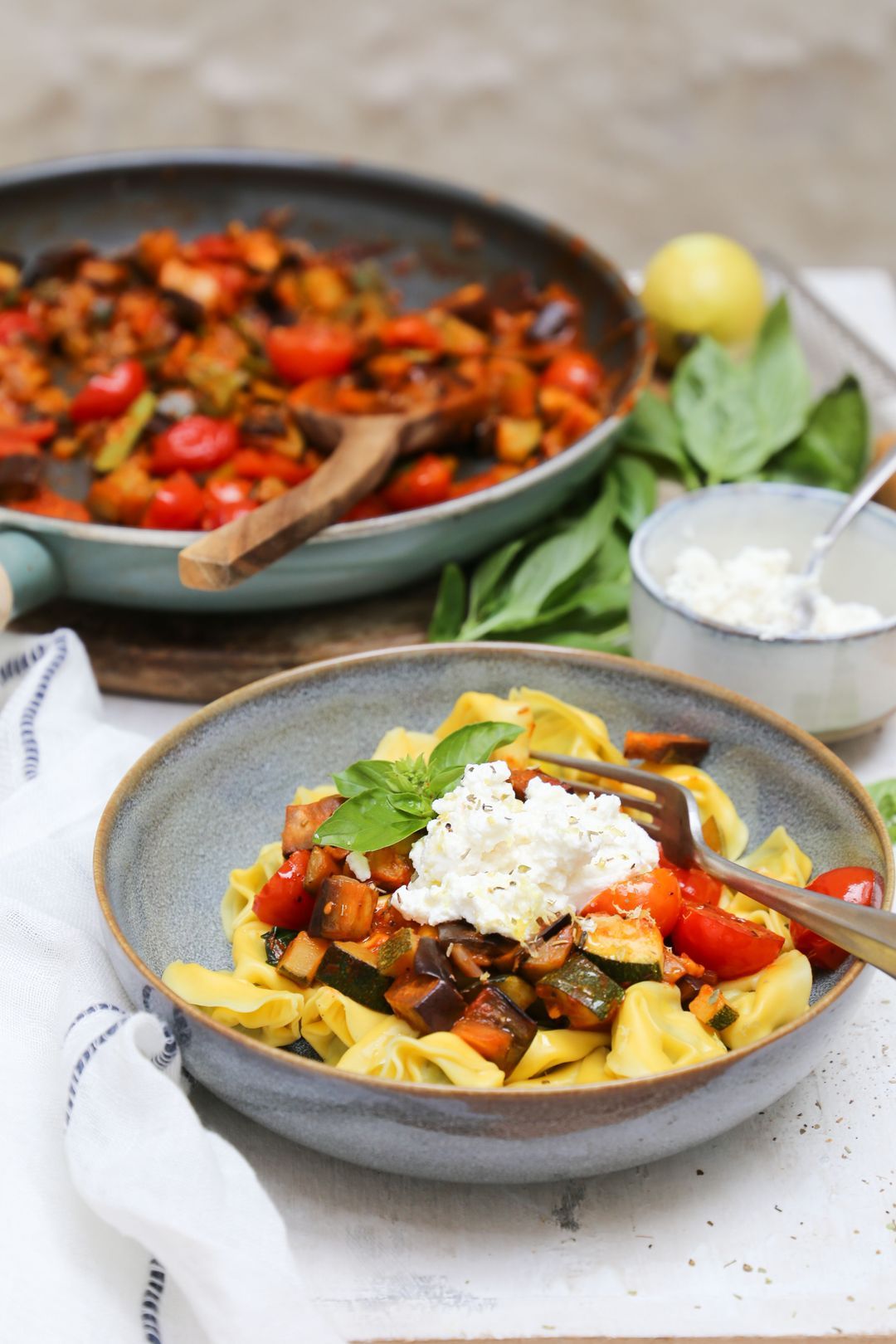 Tortellini with quick tomato sauce and lemon ricotta