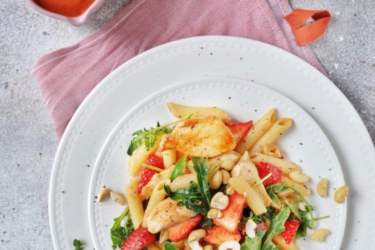 Penne salad with fried chicken and strawberry vinaigrette