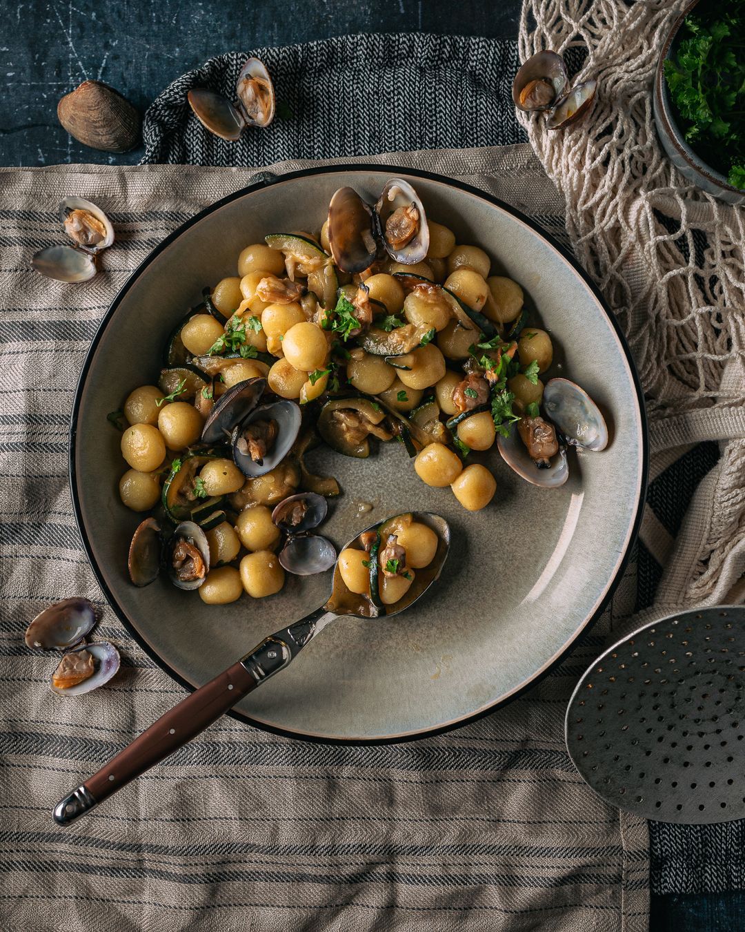 Vongole with gnocchi and zucchini | Variation on a rock-solid classic