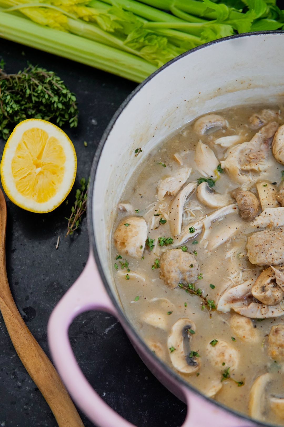 Chicken in white sauce aka yummie vol-au-vent