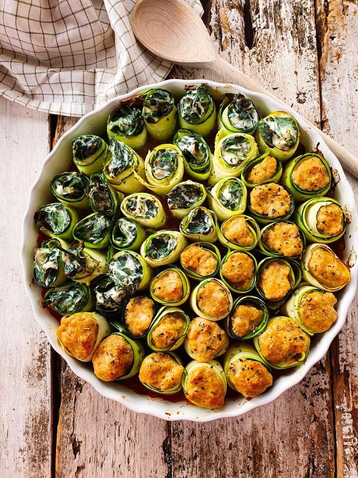 Flexi zucchini casserole with ricotta, spinach or minced chicken