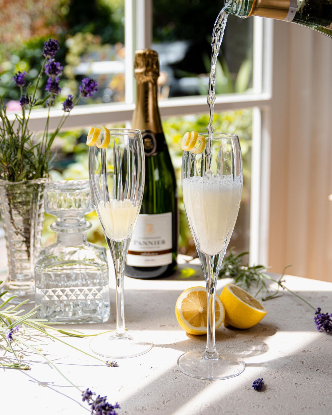 French 75 champagne cocktail