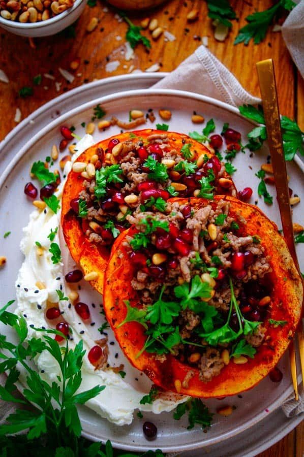 Roasted pumpkin with minced meat