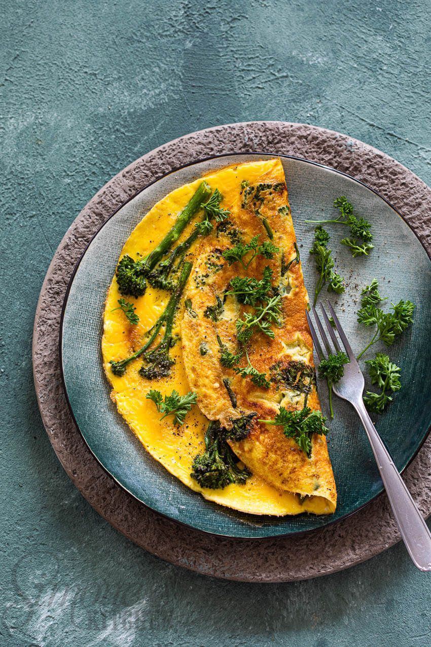 Omelette with broccoli and parsley