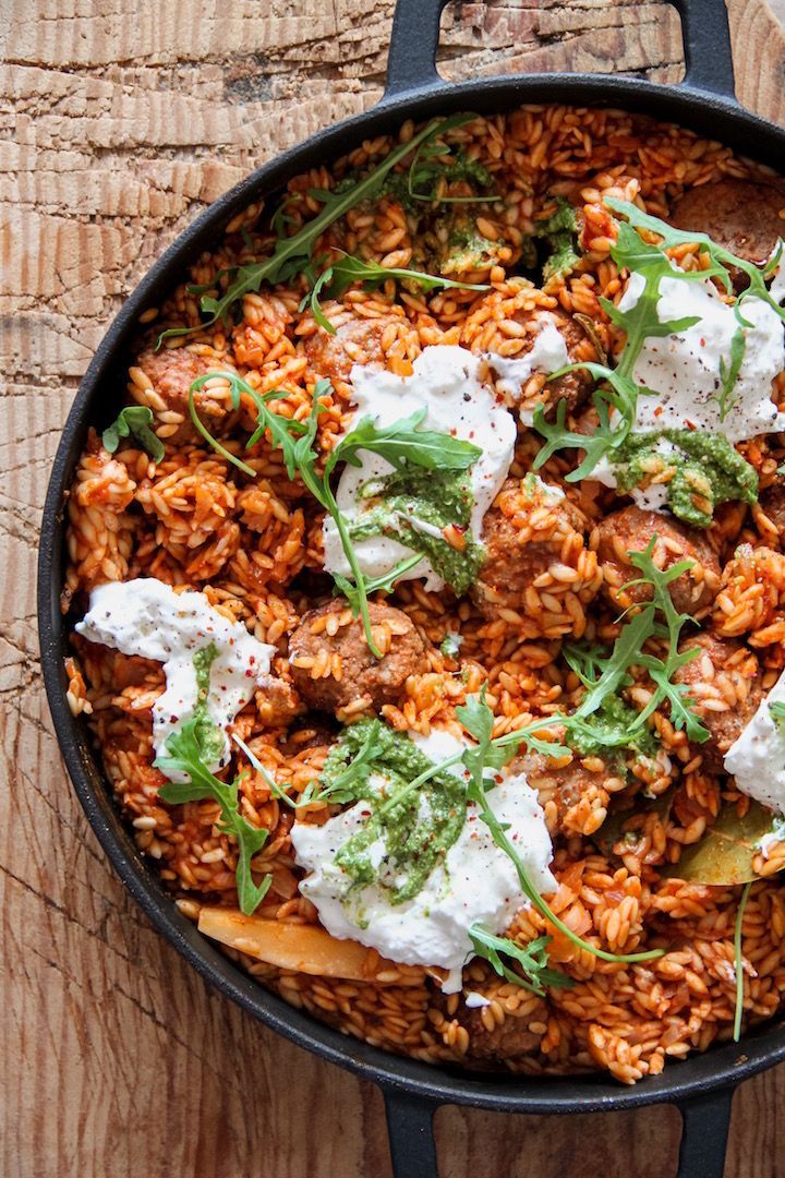 Orzo with tomatoes & meatballs