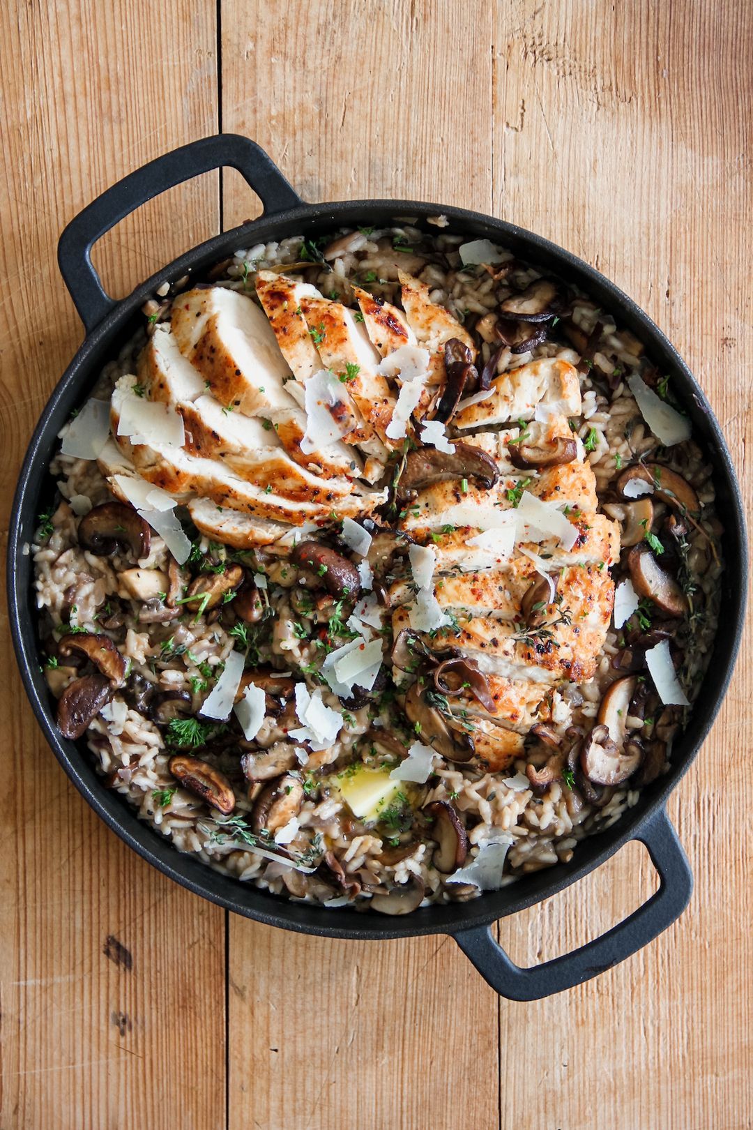 Mushroom risotto with chicken