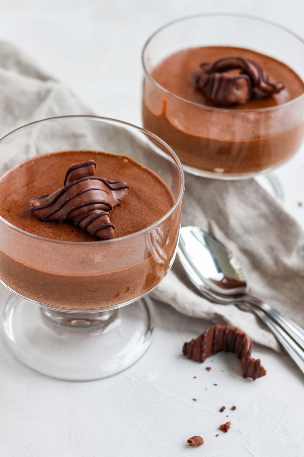 Light chocolate mousse with only 2 ingredients