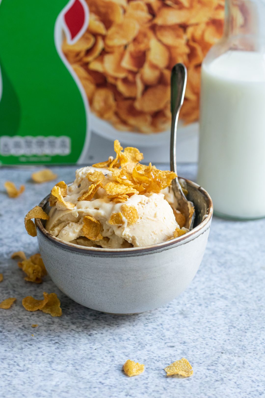 Cornflakes ice cream without an ice cream machine