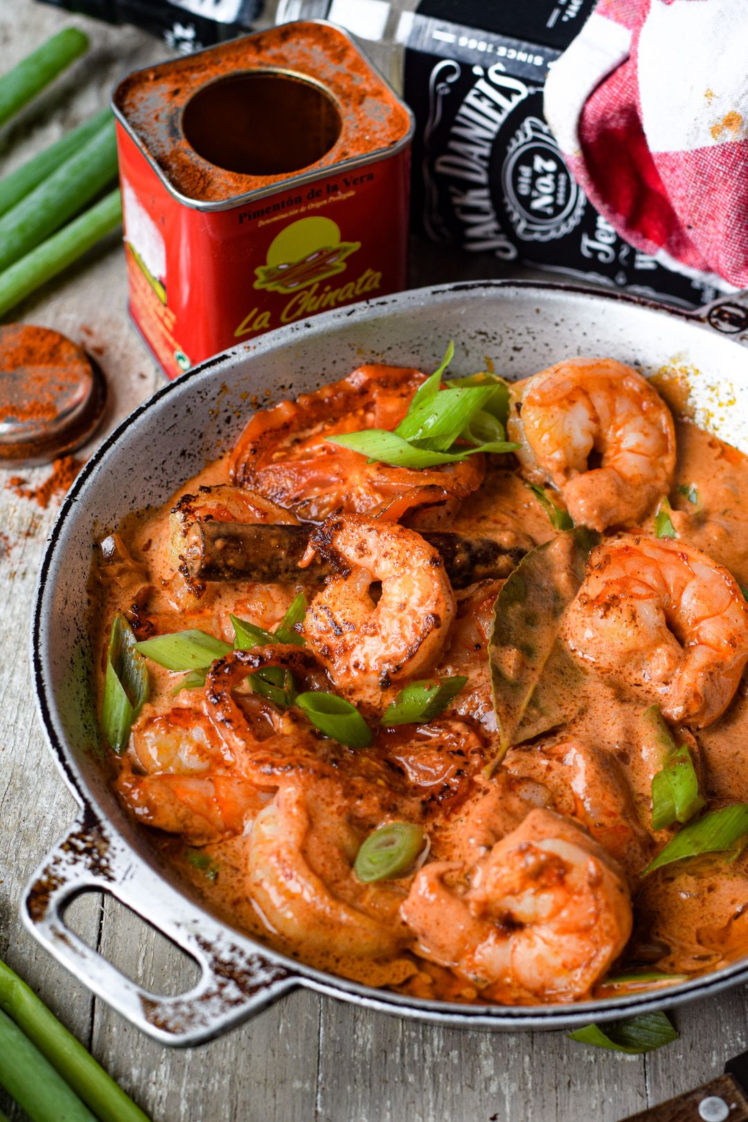 Scampi with roasted tomato in whiskey cream sauce