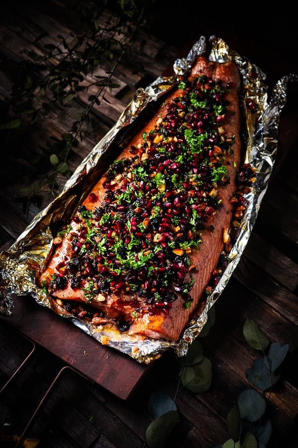 Festive smoked salmon with cranberry tapenade