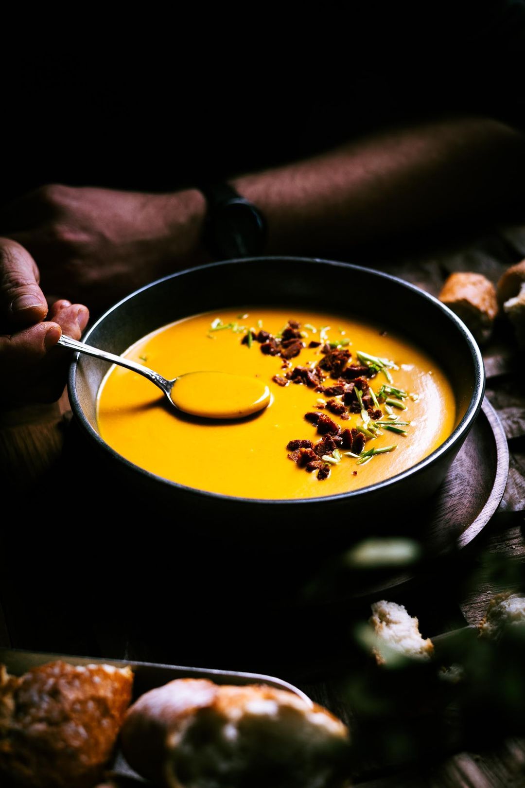 Smoked pumpkin soup with curry and chorizo