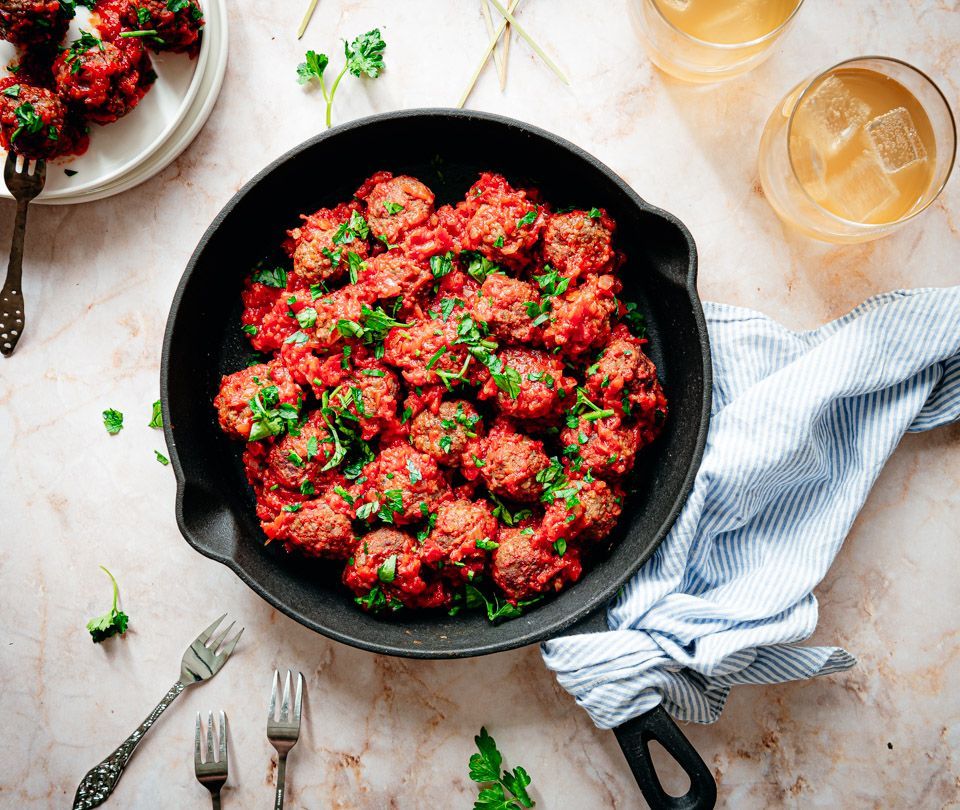 Albondigas (Spanish meatballs)