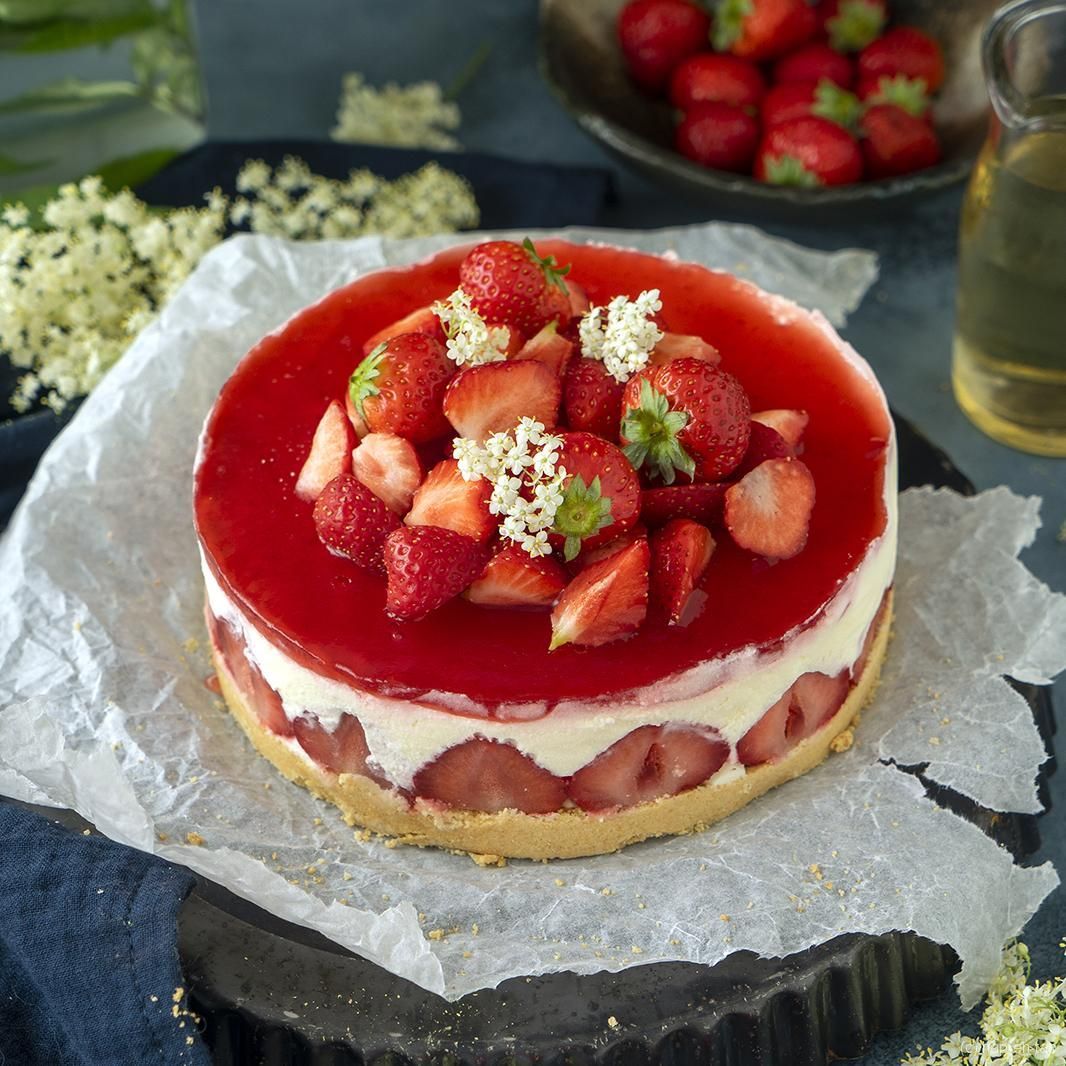 Fraisier with elderflower mousse