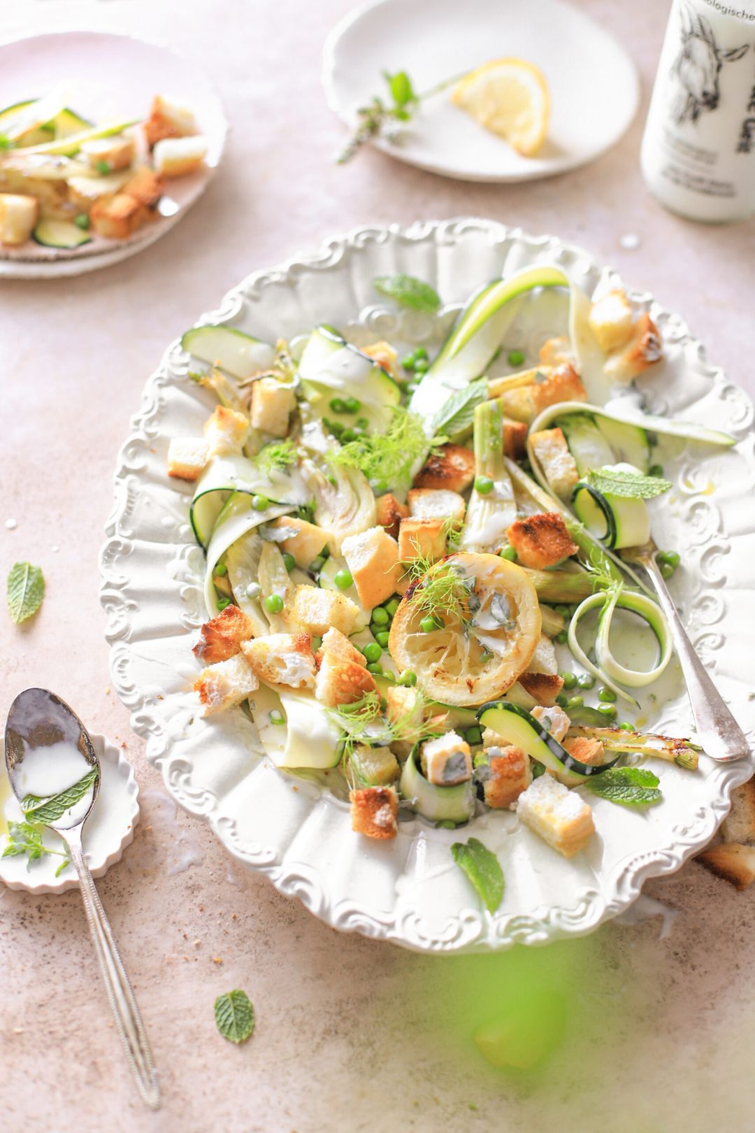 Green salad mint, lemon, croutons & goat yogurt dressing