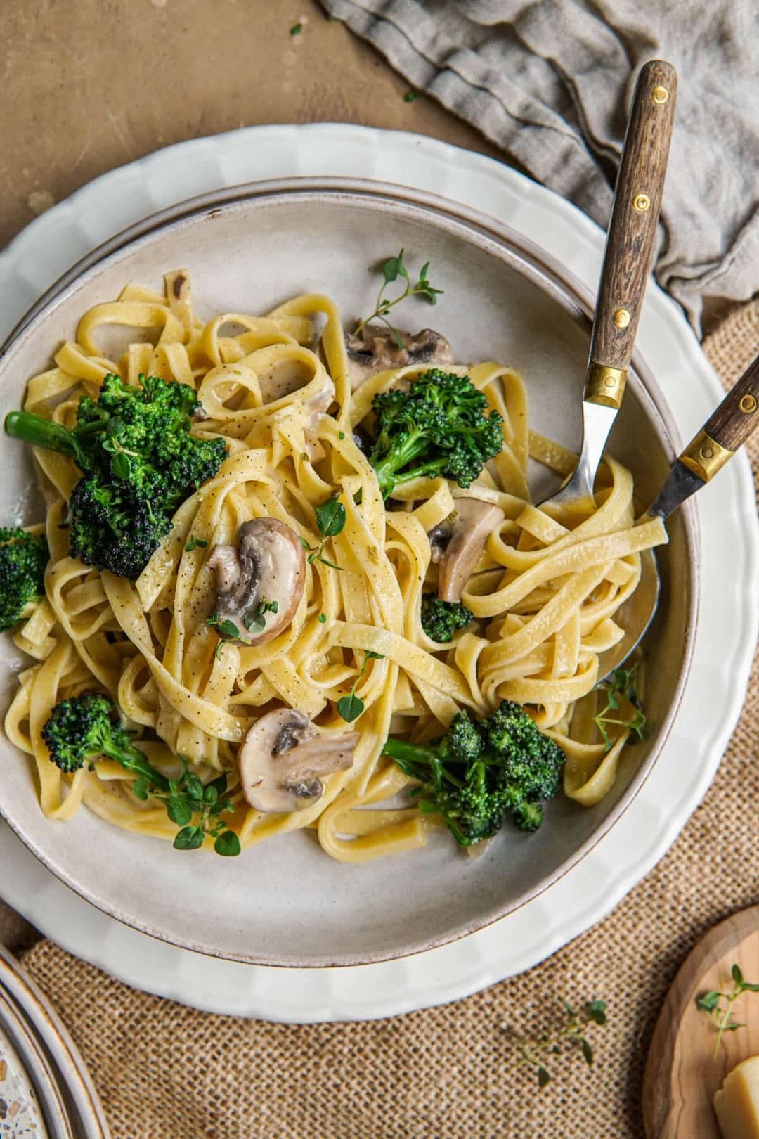 The most delicious vegetarian tagliatelle with cream sauce