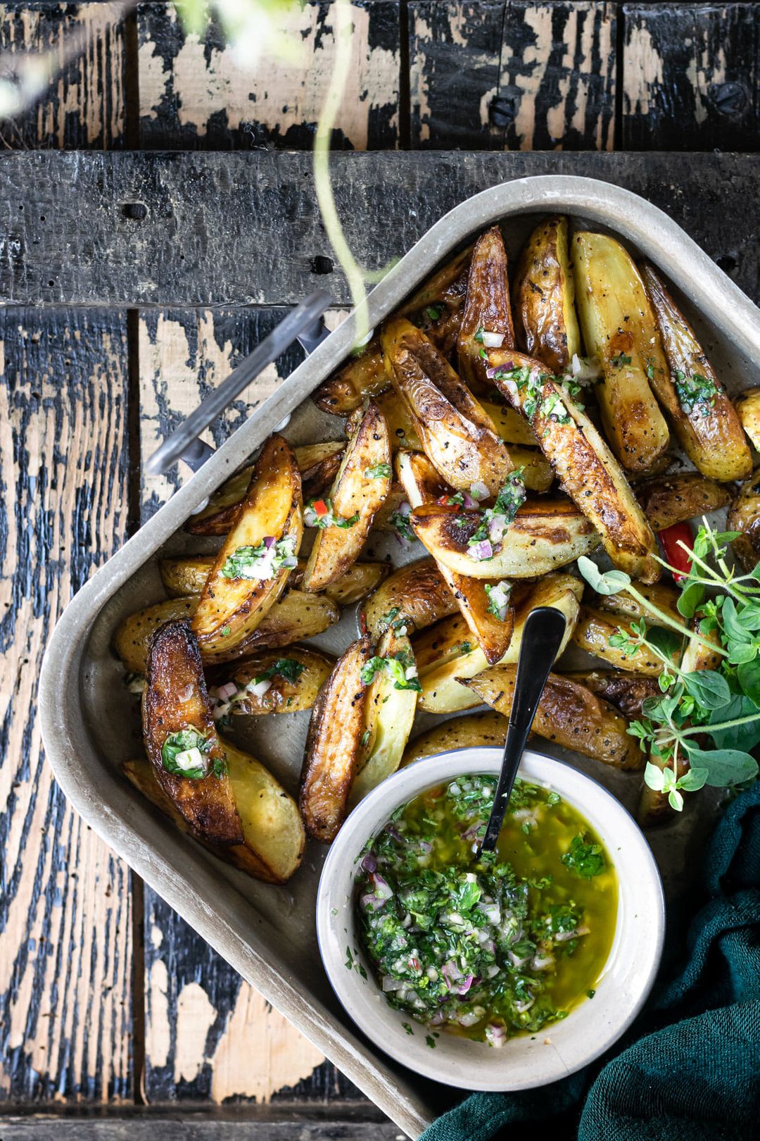 Chimichurri with crispy potato wedges