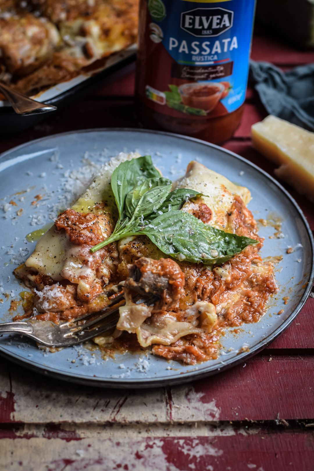 Cannelloni bolognese traditional