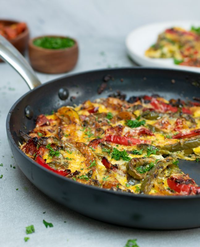 Frittata with bell pepper and sun-dried tomato