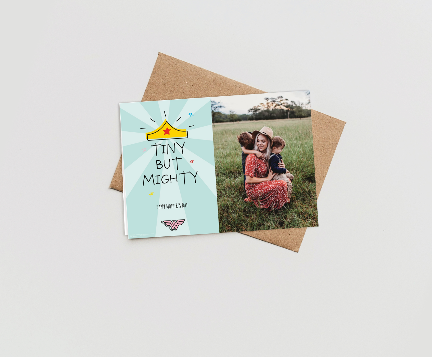 Wonder Woman™ Tiny Mighty Card