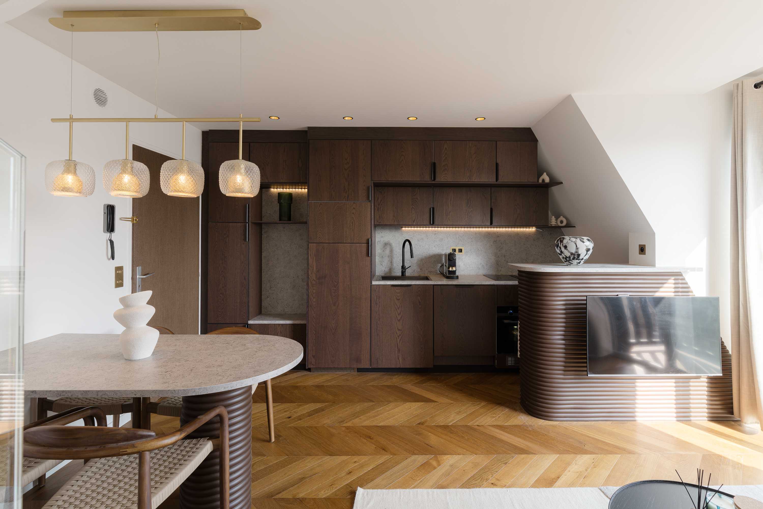 View 8