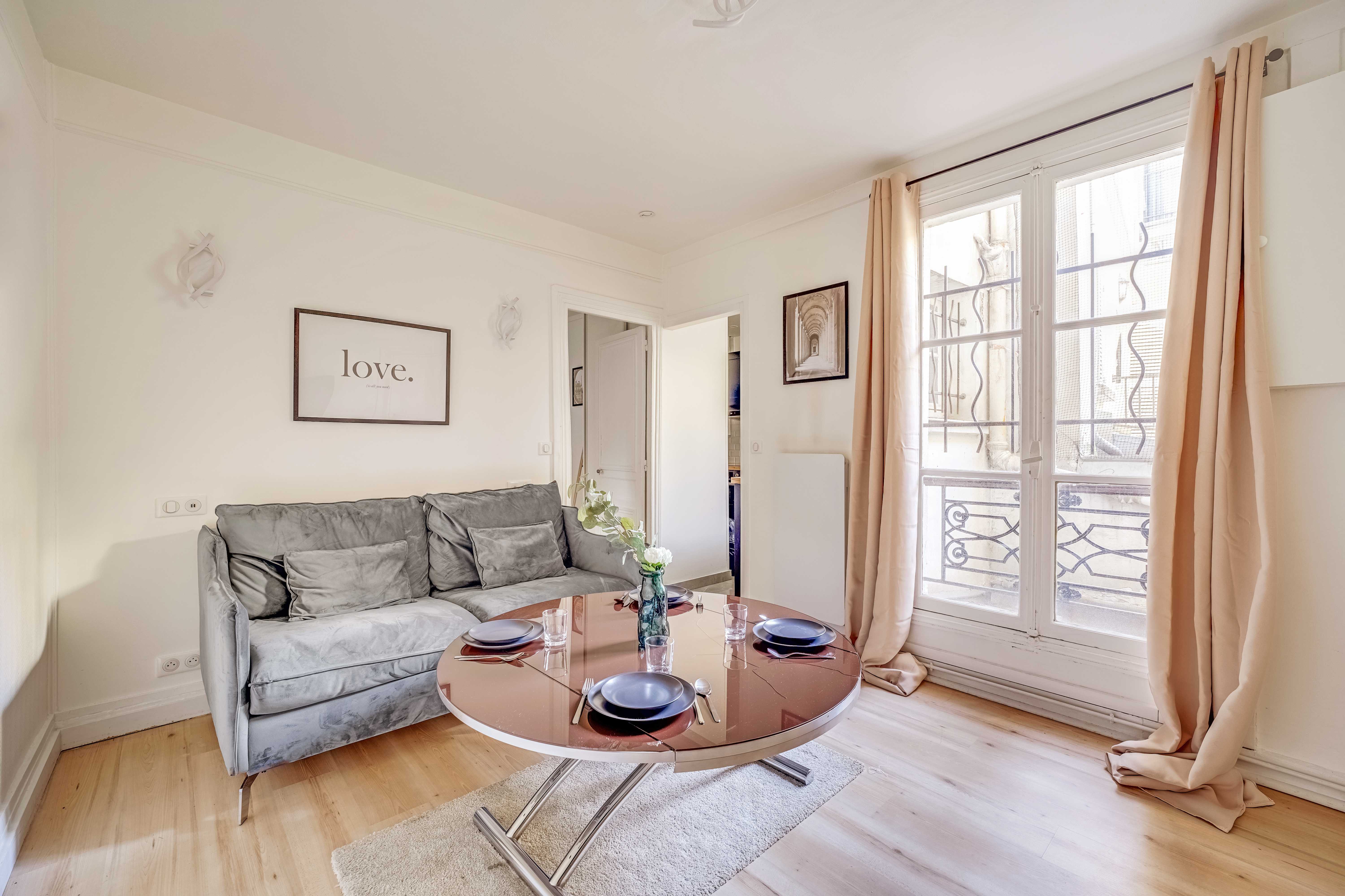 Charming apartment - 1BR/4P- Gare de l'Est — Paris, Île-de-France — vacation rental