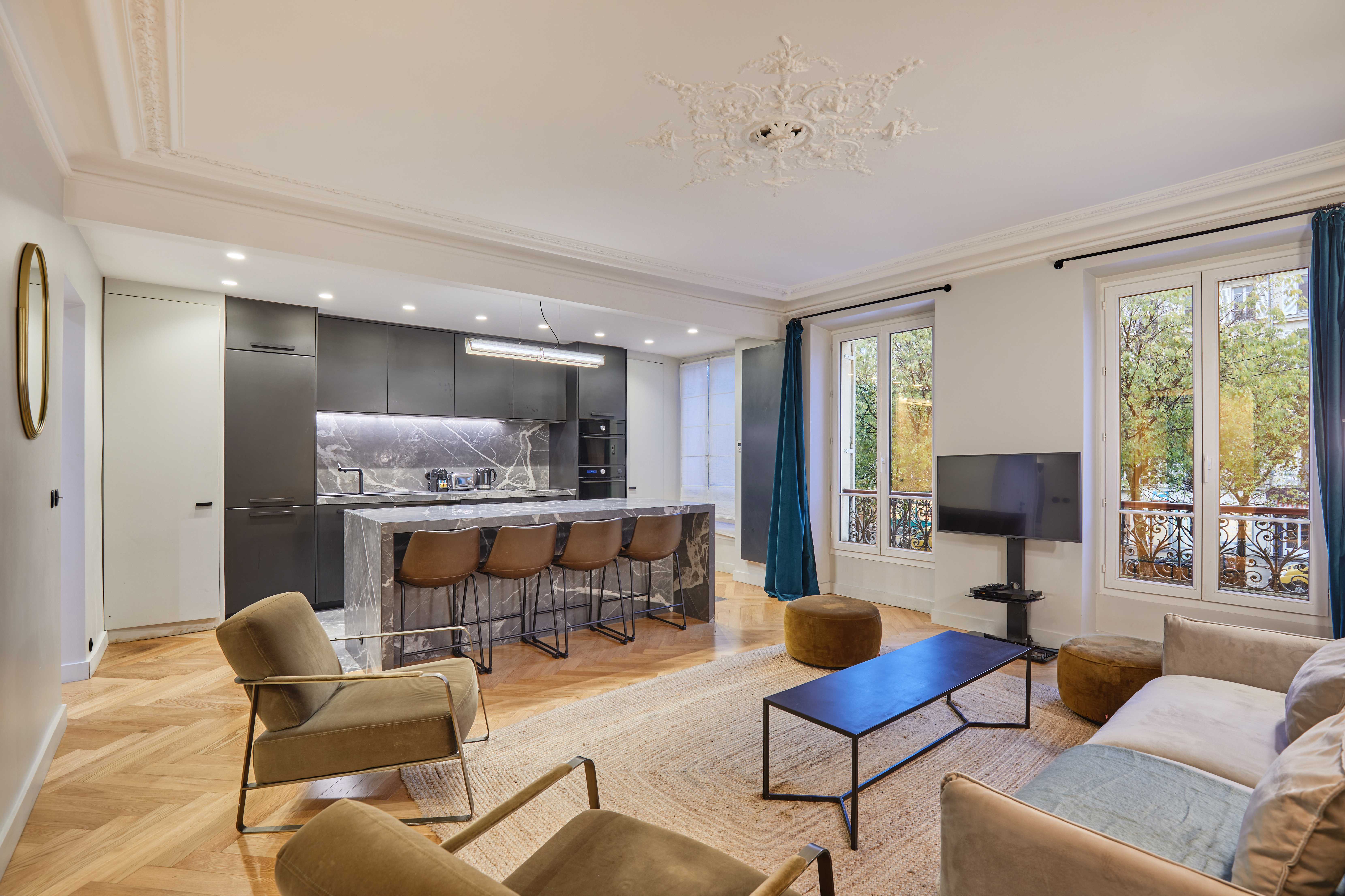 Magnificent apartment - 3BR/ 8P - Batignolles — Paris, Île-de-France — vacation rental