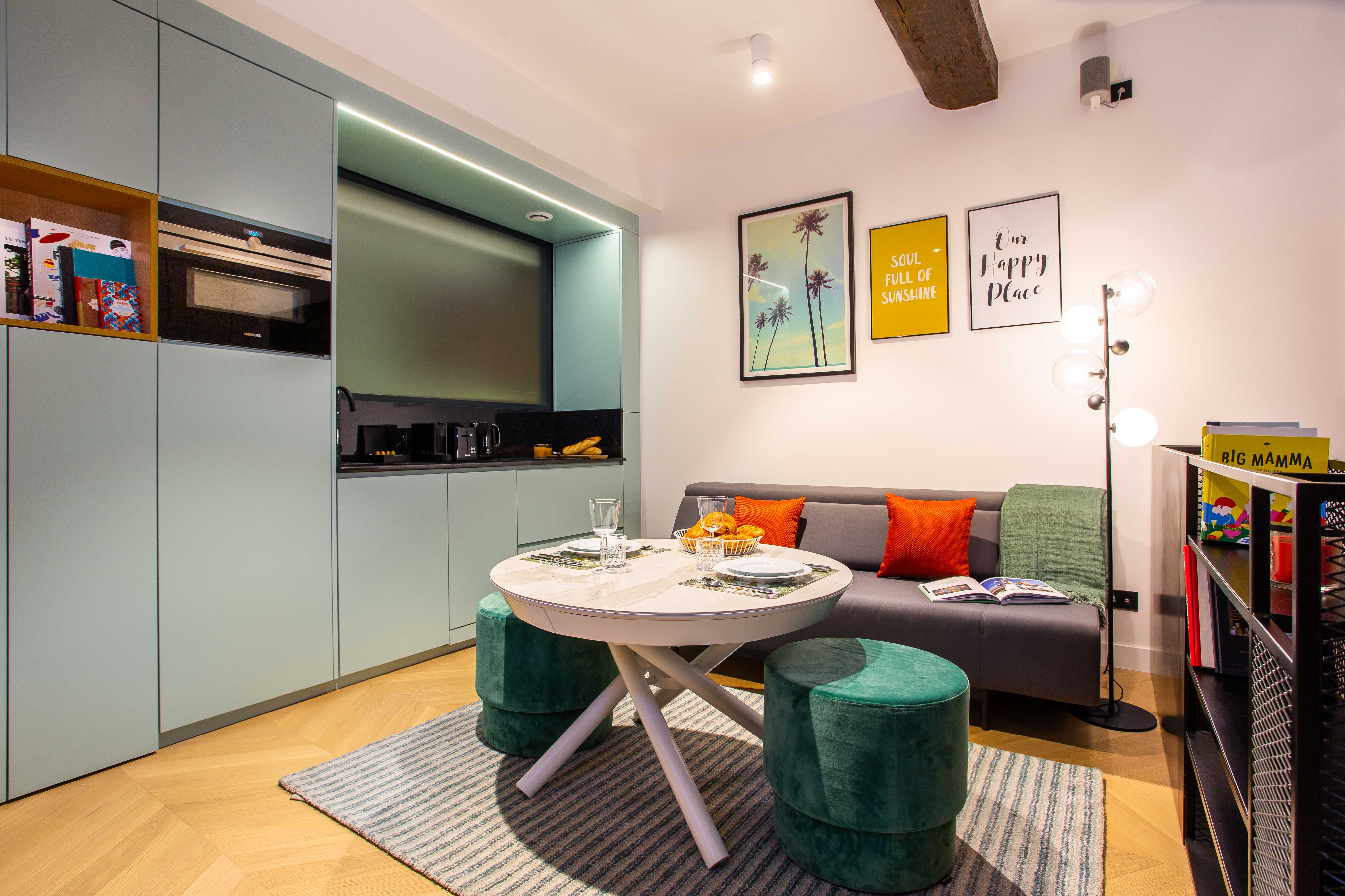 Amazing 1BR/4P Place des Vosges - Le Marais — Paris, Île-de-France — vacation rental