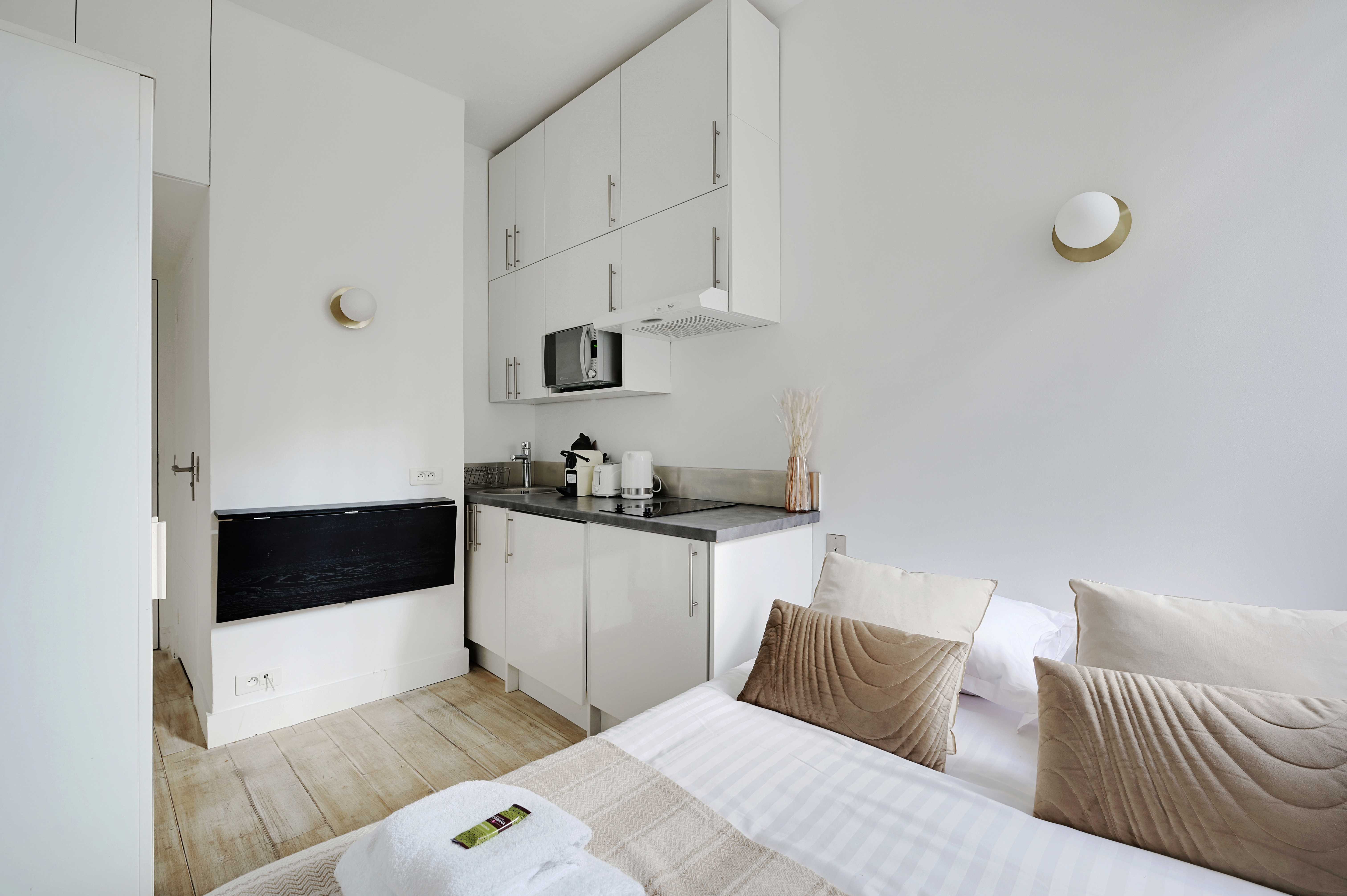 Superb studio 2P Ecole Militaire / Eiffel Tower - MOBILITY LEASE — Paris, Île-de-France — vacation rental