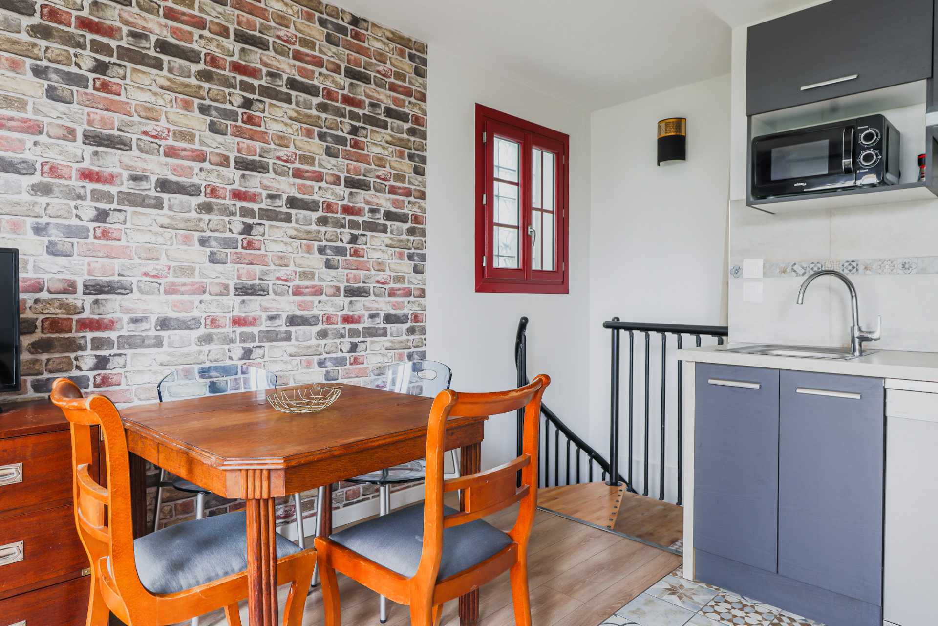 Amazing Duplex with Sauna 1BR/4P in the heart of Orly, close to Paris — Orly, Île-de-France — vacation rental